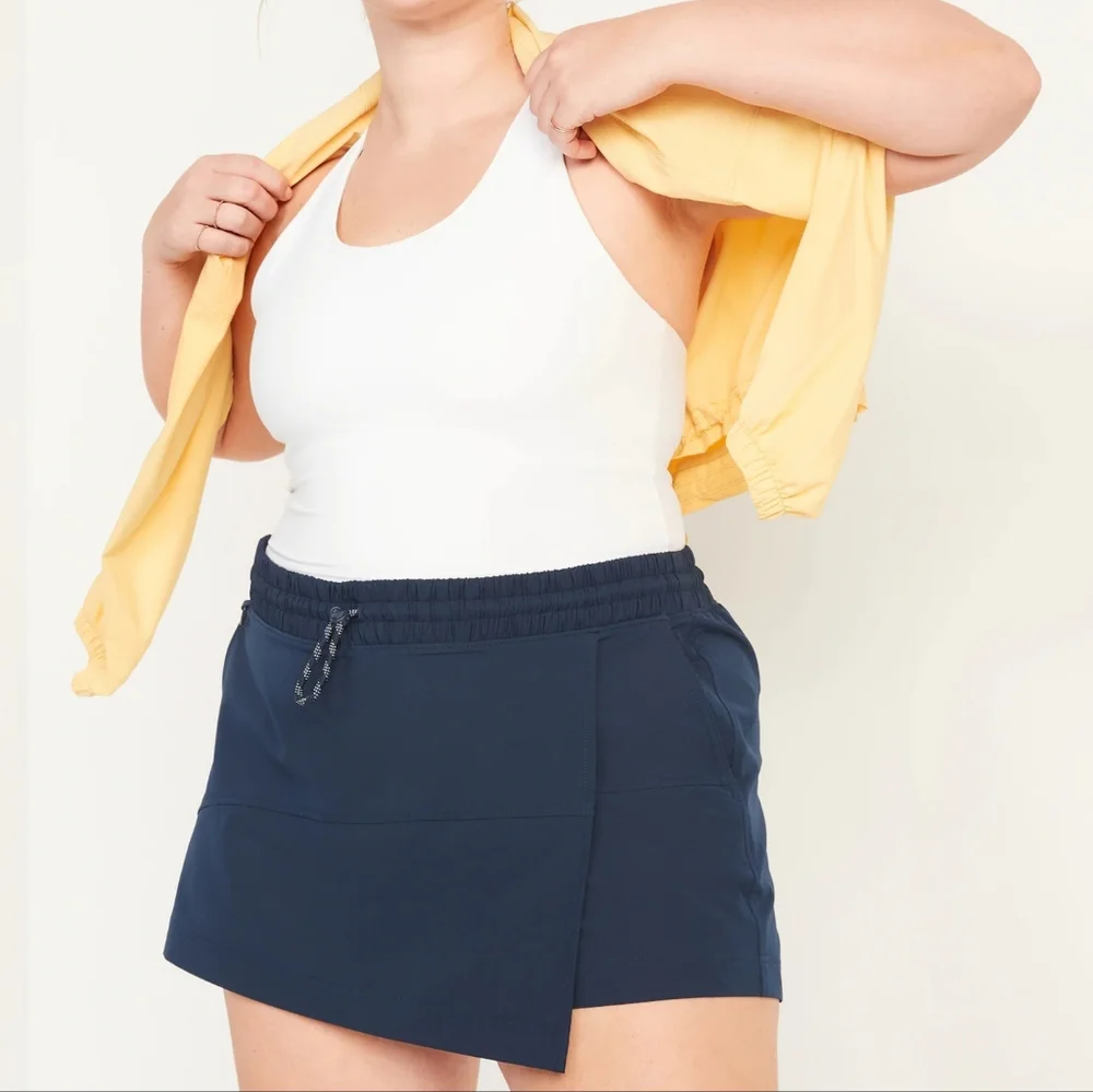 XXL High waist Stretch Tech Water Repellent Skort Old Navy